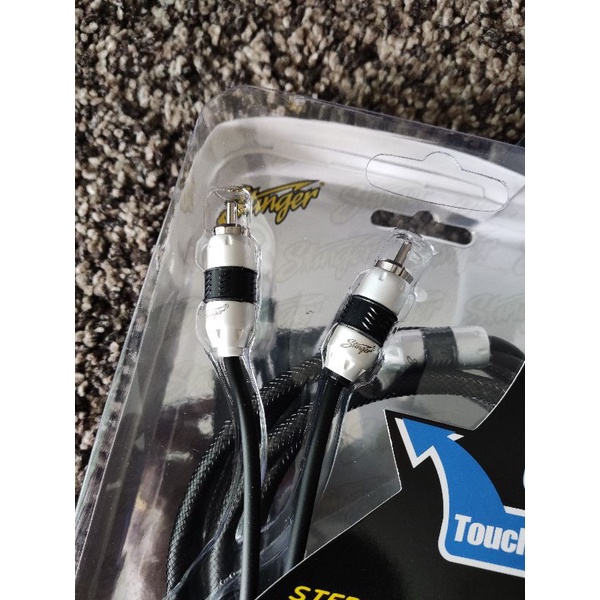 สายสัญญาณ RCA Stinger แท้ รุ่นรองท็อป ยาว 1.8m