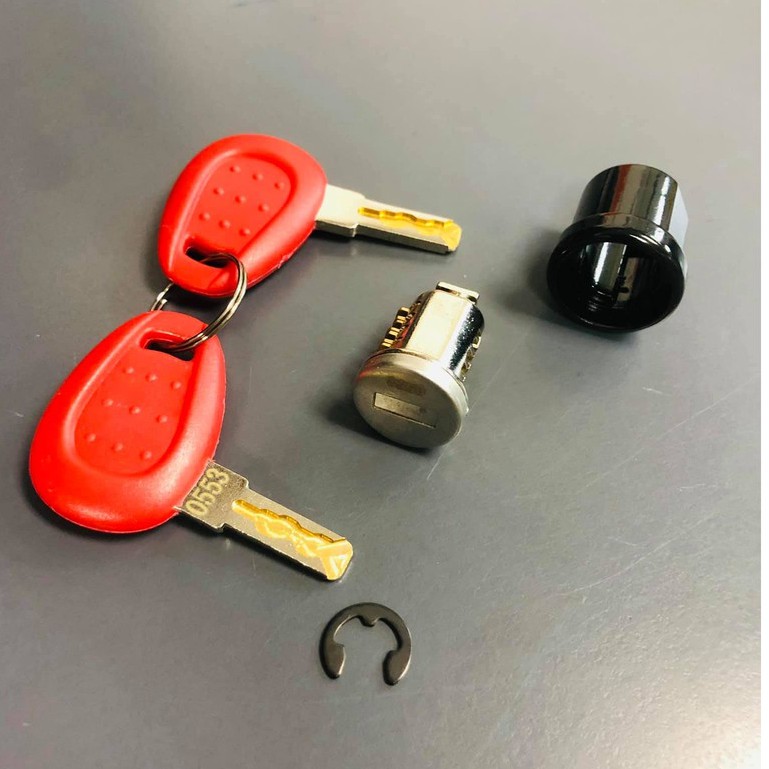 Kappa Box / Givi Box Key Lock Set Universal กล่องทุกรุ่น