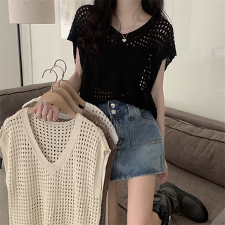 Suxi เสื้อท็อปแขนกุดลําลอง คอวี ผ้าถัก ทรงหลวม ฉลุลาย เข้ากับทุกการแต่งกาย สไตล์วินเทจ แฟชั่นฤดูร้อน สําหรับผู้หญิง