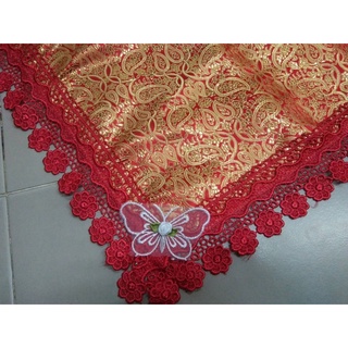 ผ้ารองสินสอด ผ้าห่อสินสอด ผ้าปูสินสอด ผ้าไหมอินเดีย ขนาด80*80ซม สีแดง ผืนละ220บาท ของจริงสวยมากๆๆ