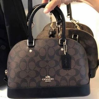 กระเป๋า Coach ทรง drome