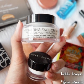 แบ่งขายครีมบำรุงบ็อบบี้ BOBBI BROWN HYDRATING FACE CREAM