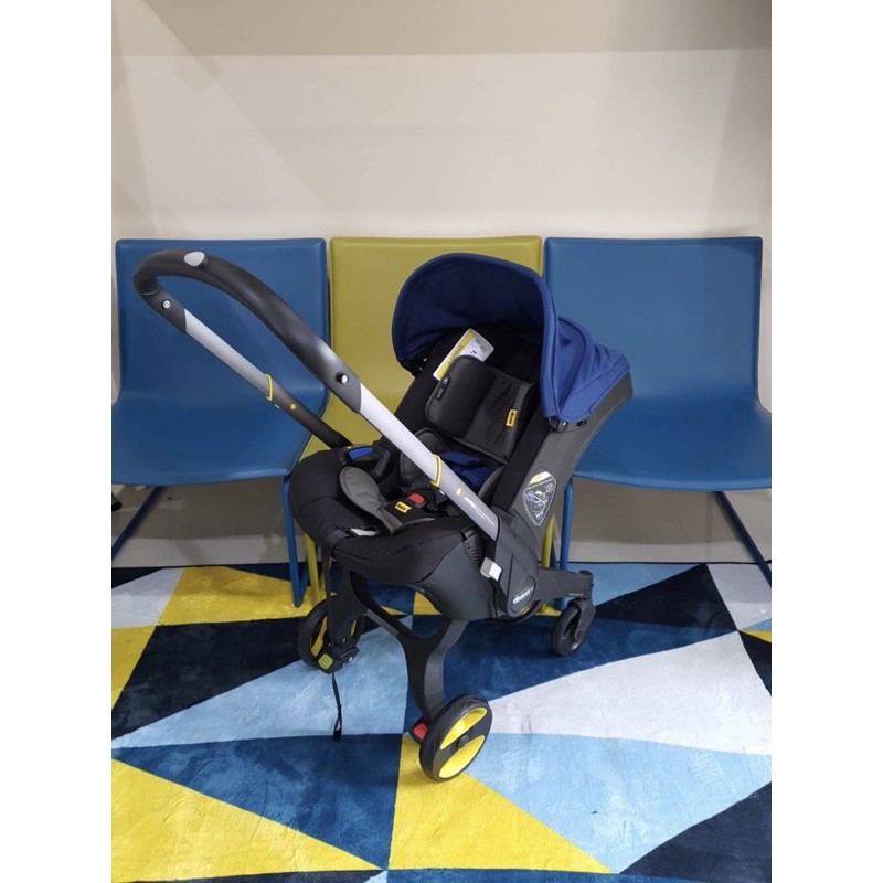 Doona Carseat 2in1 ส่งฟรีแบบมีประกัน **อุปกรณ์ครบ**