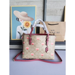 COACH CA252 MOLLIE TOTE 25 WITH STRIPE HEART PRINT 004