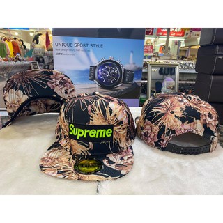 หมวก ฮิปฮอป supreme ลายดอกใม้ มี 15สี ปรับขนาดไซร์เองได้ ปรับไซร์ได้ถึง 59-64 cm