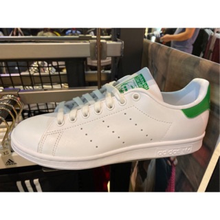 รองเท้ายี่ห้อ Adidas STAN SMITH จากราคาเต็ม 3,500 บาท แท้💯%