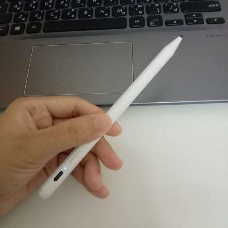 (มือสอง) GOOJODOQ ปากกาสไตลัส สำหรับiPad Gen7