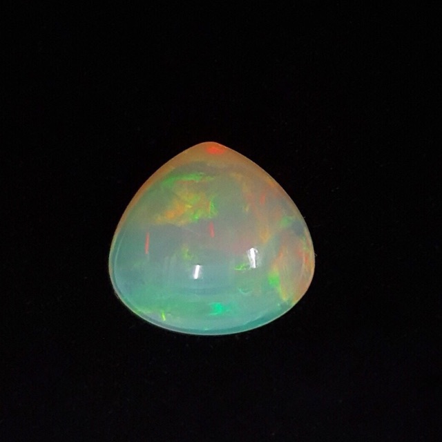 Opal โอปอลแท้ 3.48 กะรัต