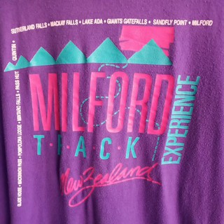 เสื้อยืด Usa Milford  {ตะเข็บเดี่ยว} L23/28