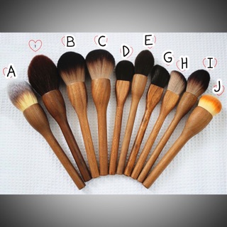 (พร้อมส่ง) 🐿🌰 Walnut rosewood classic brush แปรงขนสำลี ด้ามไม้แท้ นิ่มมากกกกกที่สุด