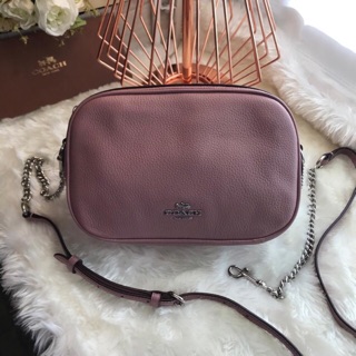 Coach crossbody Isra 8” หนังแท้ สีชมพูdusty rose 🎀