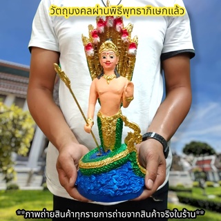 ปู่ศรีสุทโธนาคราช ถือตรีศูลประทานพร นาคปรก7เศียร พระวรกายสีเนื้อ สูง30ซม.งานพิธีเทวาภิเษกจากวัดป่าศรีสุทโธคําชะโนด