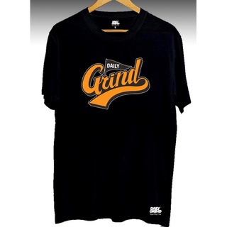 เสื้อคนอ้วนผญ - เสื้อผ้า DAILY GRIND V3 TSHIRT (PINTURA GAMIT) (ซิลค์สกรีนดิจิตอล)