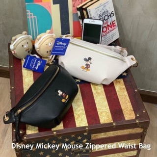 💕Disney Mickey Mouse Zippered Waist Bag