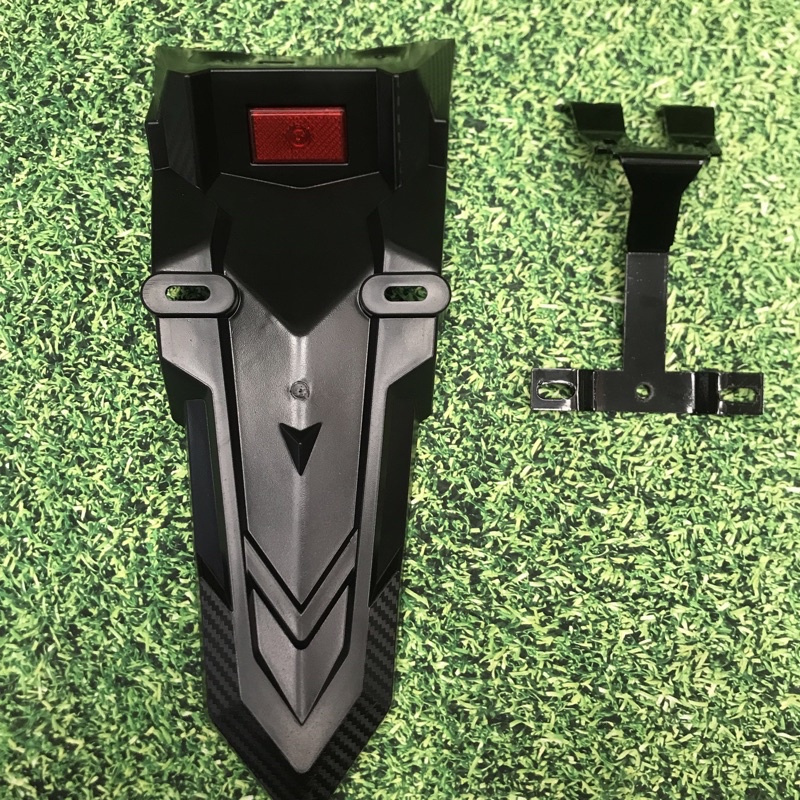 บังโคลนติดตั้งสําหรับ Exciter 155vva