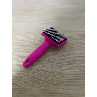 Pet Brush หวีสัตว์เลี้ยง แปรงสำหรับสัตว์เลี้ยง อุปกรณ์สำหรับสัตว์เลี้ยง อุปกรณ์ดูแลขนสัตว์เลี้ยง