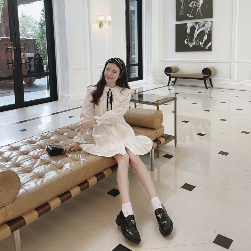 Used like new!! FLAT2112 FF0010 : BABY LOLITA DRESS เดรสระบาย มีโบว์ผูกคอ ฟรีไซส์ สี Off-white