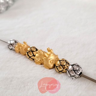 ชาร์มเงินทิเบต ปี่เซียะ ดอกบัว ปี่เซียะเบบี้ สีทอง ตัวคั่นกำไล ตัวตกแต่งหิน DIY CHARM