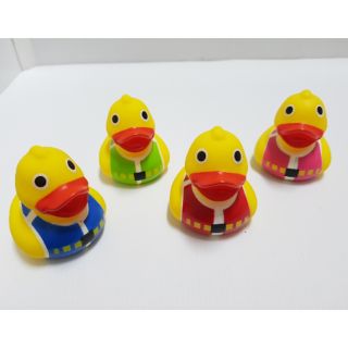 Squeeze Toys เป็ดชุดว่ายน้ำ 4ตัวบีบ