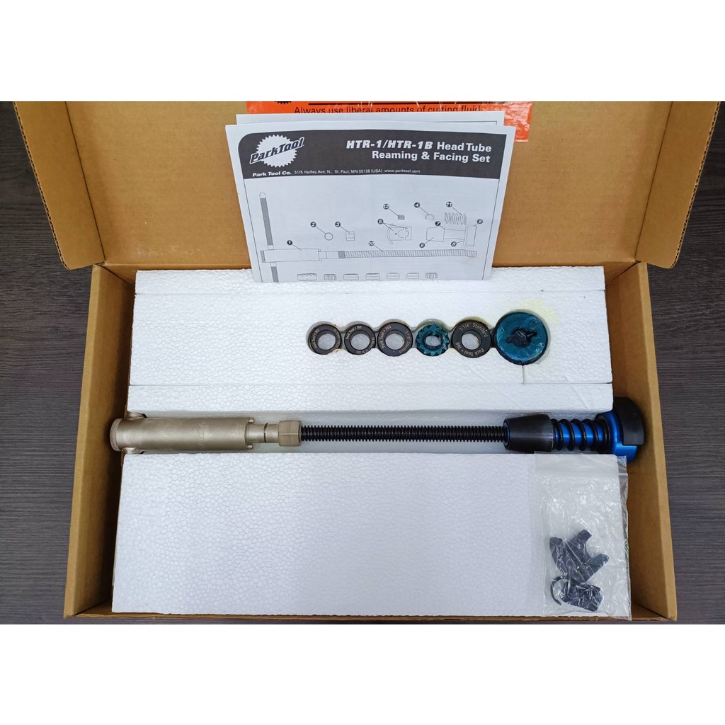 PARK TOOL -  HTR-1 เครื่องมือคว้านผิวถ้วยคอและสร้างเกลียวถ้วยคอจักรยาน Head Tube Reaming and Facing 