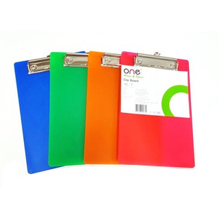 คลิปบอร์ดพลาสติก A5 คละสี ONE Plastic clipboard A5, assorted colors, ONE