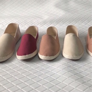 chow x espadrilles รองเท้าลำลอง