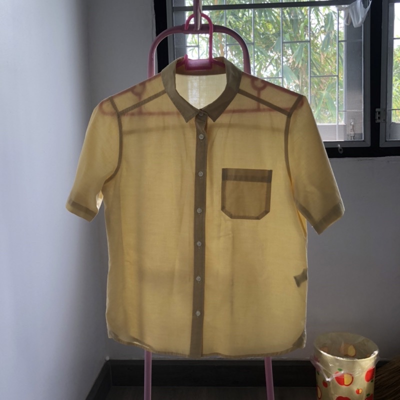 GU short sleeves shirt