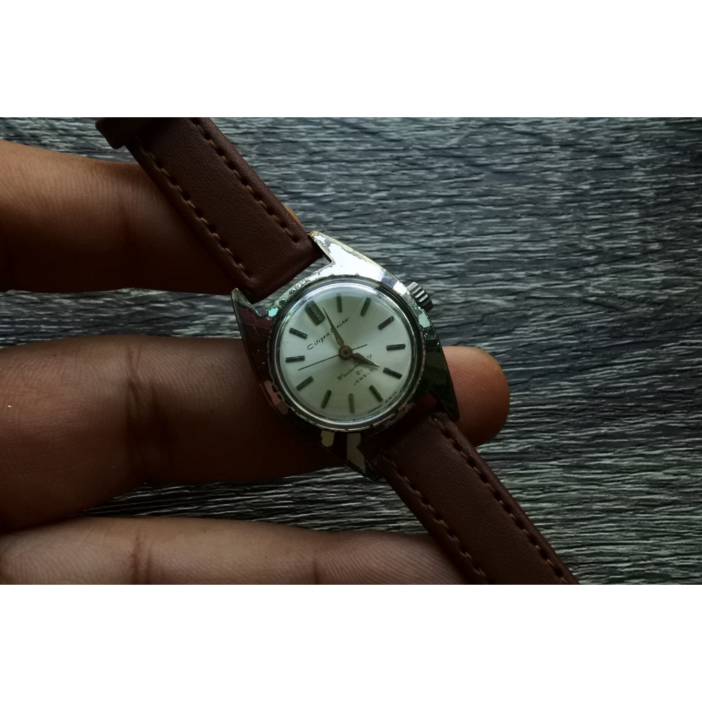 นาฬิกา Vintage มือสองญี่ปุ่น CITIZEN SEINER 21J ระบบ ไขลาน ผู้หญิง ทรงกลม กรอบเงิน หน้าขาว หน้าปัด 26mm