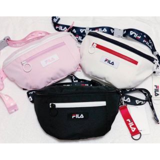 💮พร้อมส่ง💮
Fila waist bag รุ่นใหม่