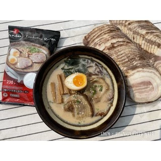 Ichiban Tonkotsu Ramen - ทงคตสึ ราเมน (บะหมี่​กึ่ง​สำเร็จรูป-เส้นสด)