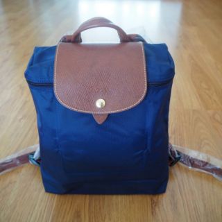 Longchamp ลองชอม กระเป๋าเป้สะพาย