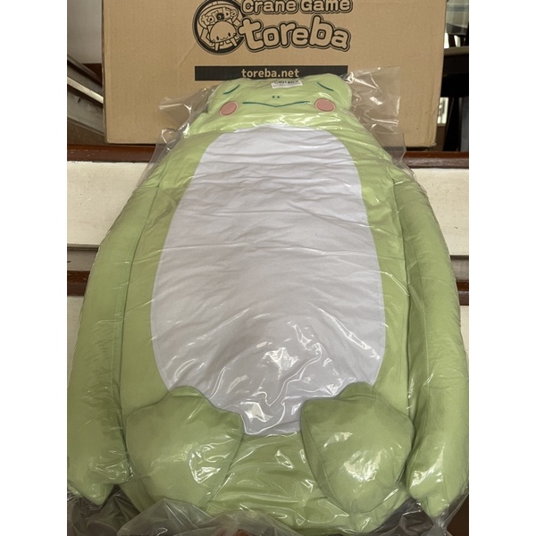 Toreba สินค้าลิขสิทธิ์แท้ตู้คีบจากญี่ปุ่น ตุ๊กตากบหมอนกอด [Toreba Exclusive] Resting Big Hug Pillow -Frog-