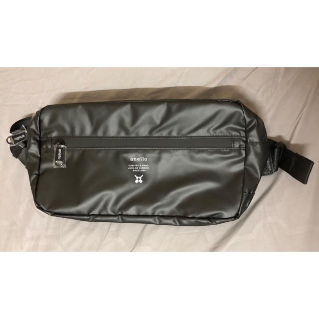 กระเป๋าคาดอก anello รุ่นกันน้ำ แท้มือ2ราคาถูก