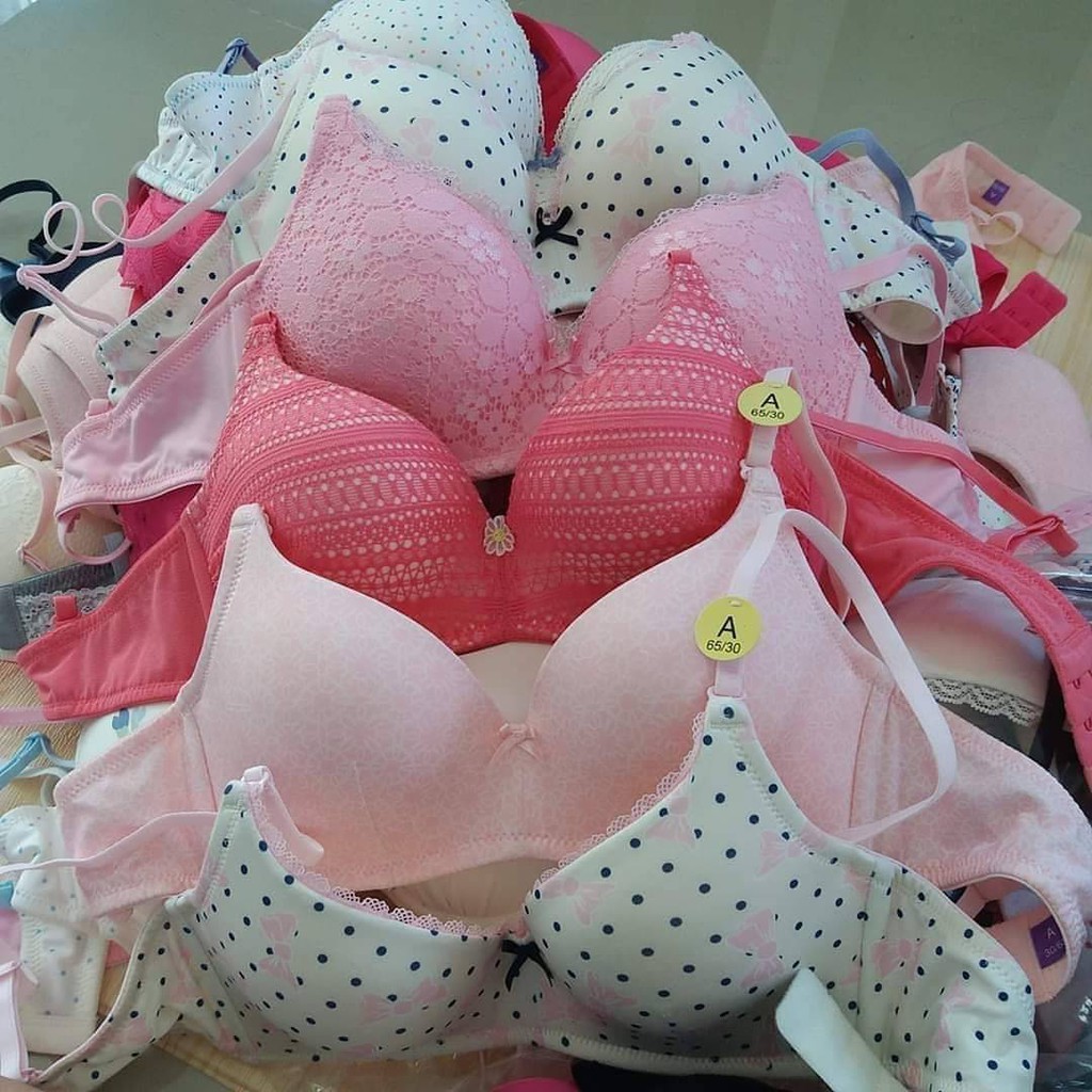 Sabina Doomm Doomm size A30/65 ดันทรงให้อกชิด ดูมสวย ราคาเต็ม 620 .-