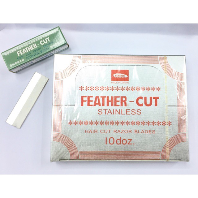 พร้อมส่ง！！ มีดกันคิ้ว มีดขนนก feather cut