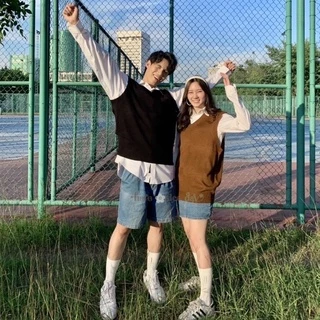 ( พร้อมส่ง ) เสื้อกั๊กไหมพรม Oversize สีพื้น