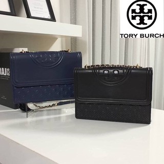 Tory Burch มีมาให้ช้อปอีกแล้วค่ะสาวๆ กับทรง Quilted Clutch กระเป๋าสะพายข้างหรือสะพายเป็นครอสบอดี้