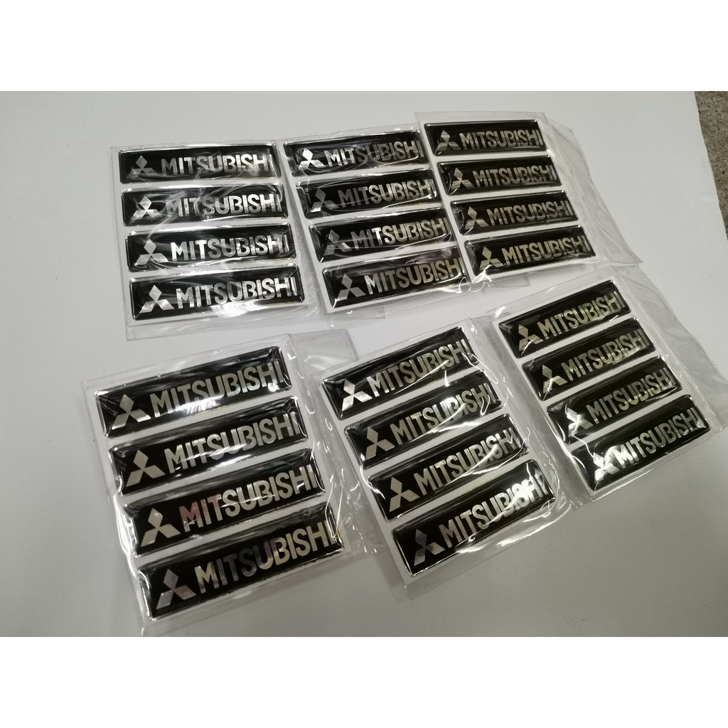 สติ๊กเกอร์เทเรซิ่นนูนอย่างดี เส้นเล็ก 1 ชุด มี 4 ชิ้น ยี่ห้อรถ ติดรถ แต่งรถ sticker MITSUBISHI มิตซูบิชิ สี่เหลี่ยม