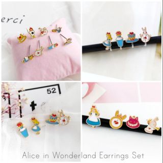 ต่างหูเซ็ทอลิซในแดนมหัศจรรย์ • Alice in Wonderland Earrings Set