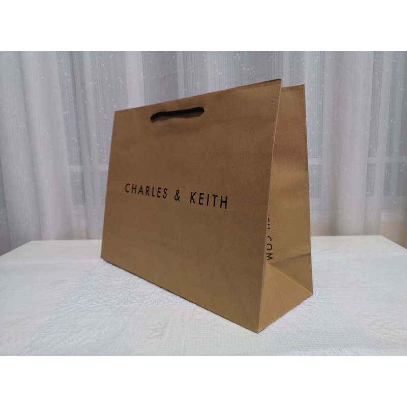 ถุง charles &amp; keith แท้ 💯% จากช็อป
