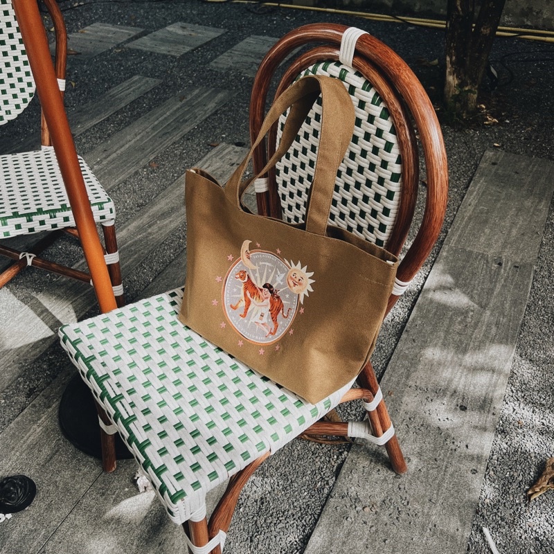Tiger & Happy Sister Bag