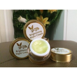 ครีมบำรุงกลางคืน ไนท์ครีม มาเชอรี่ บาย จูมิ Machere by jumi Night Cream