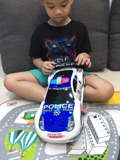 🚘รถตำรวจพลาสติก 🚘คันใหญ่ 2 สี แดงและน้ำเงิน 💥⚡️ราคาถูกสุด ๆ