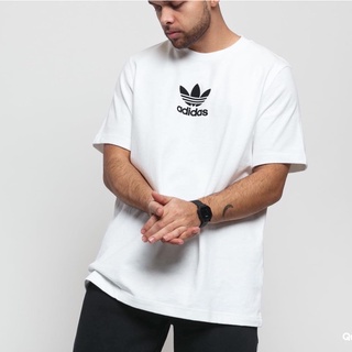 Adicolor​ Premium​ Tee.
