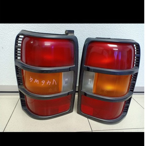 ไฟท้าย Mitsubishi Pajero V44 V45 V4 V6