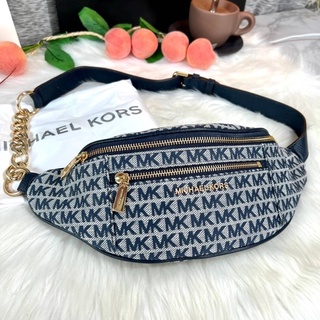 🎀 (สด-ผ่อน) คาดอก คาดเอว สีกรมลาย shop 30F9G0XN6J Michael Kors Mott Ivory Multi Medium Waistpack ถุงผ้า +300฿