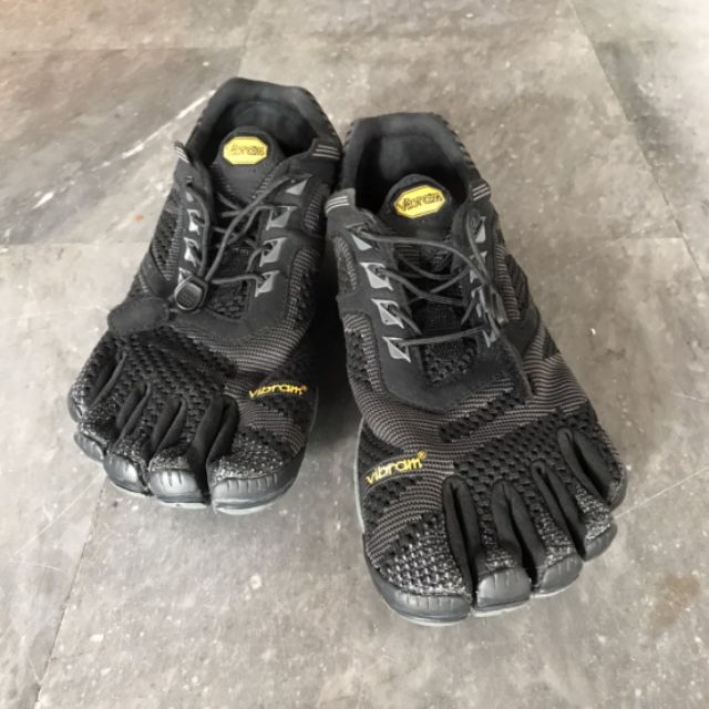 Vibram Five Fingers Size 42