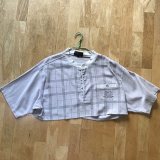 เสื้อครอปสีเทา เสื้อครอปมือสอง