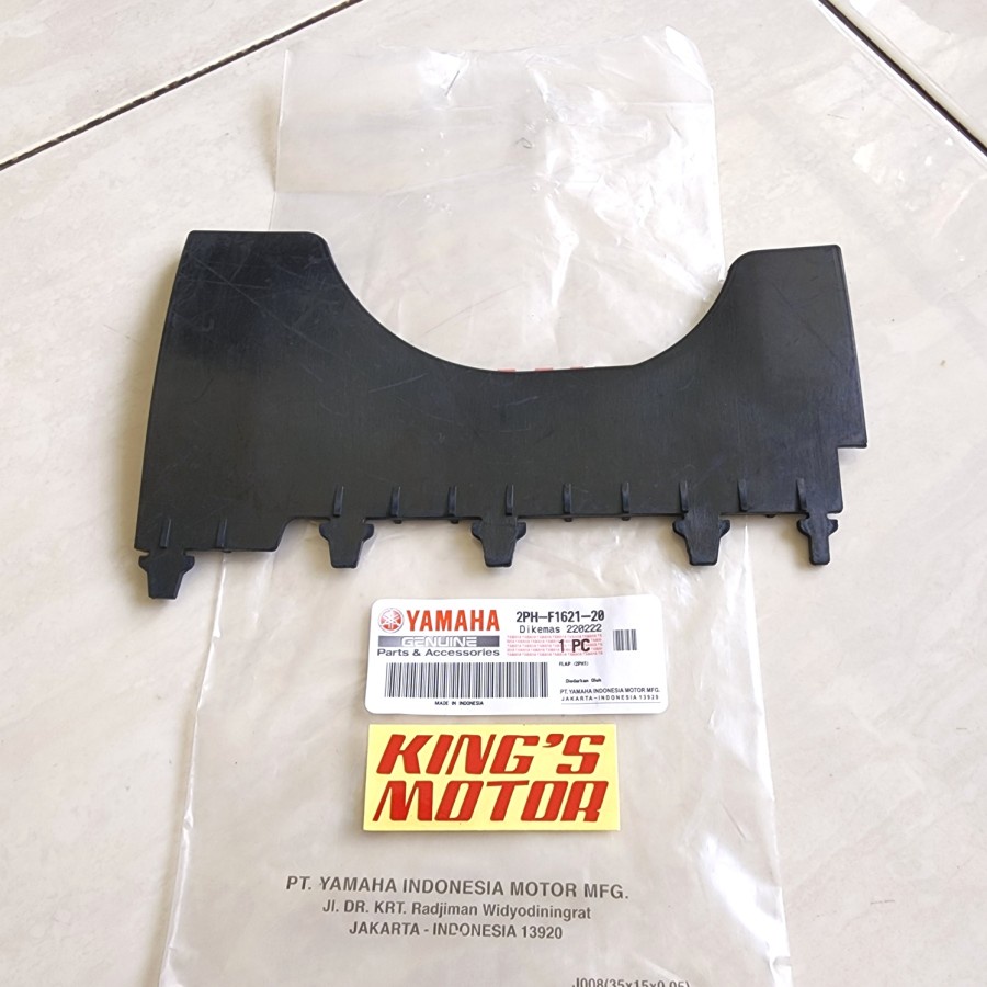 FLAP, RUBBER, MUD CARPET FILTER BOX MIO M3, S, Z, 125 TOP (F1621)