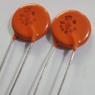 0.01UF 103M 103PF 10NF คาปาซิเตอร์ ยี่ห้อ VISHAY สีส้ม แท้-ใหม่ คุณภาพสูงCAPACITOR 400VAC(แพ็ค3ตัว)